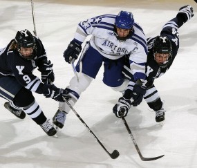 开云体育登录-猛龙全面压制篮网，保罗完成里程碑，当胜利与传承同场闪耀